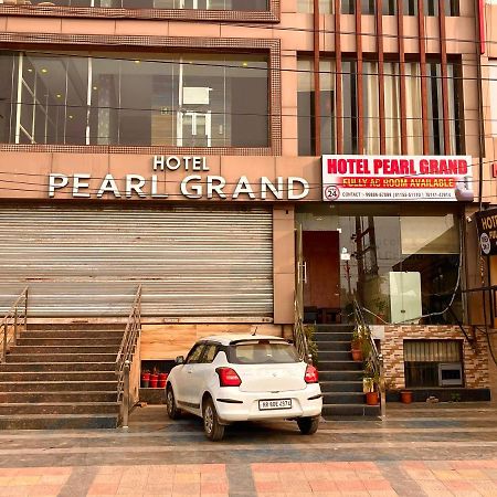 The Pearl Grand, Top Rated & Most Awarded Property In Chandigarh Hotel Zirakpur Екстериор снимка